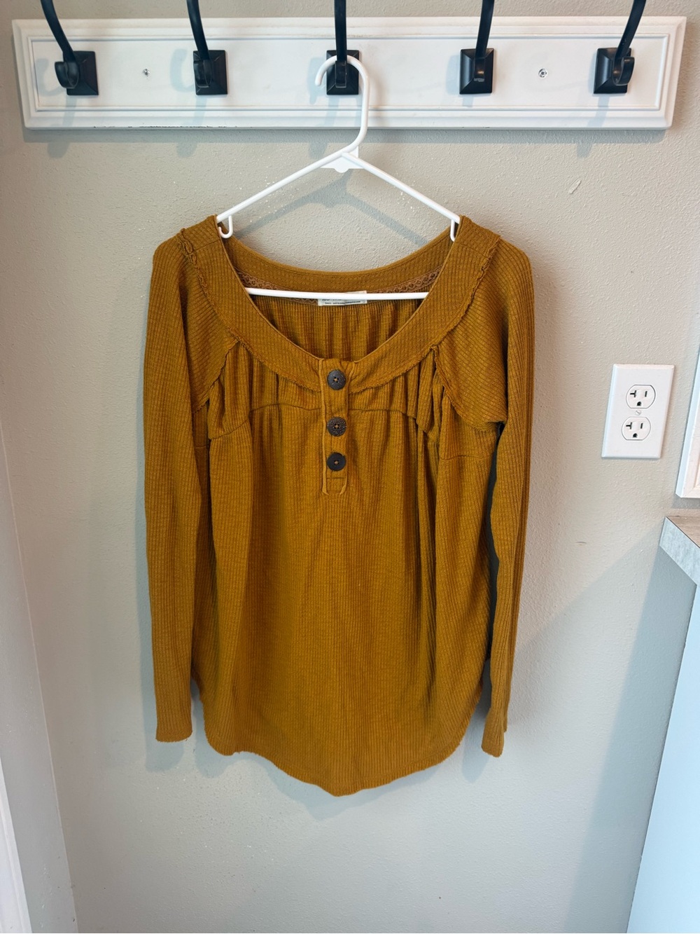 We the Free Women’s Long Sleeve Scoop Neck Henley Top - Mustard